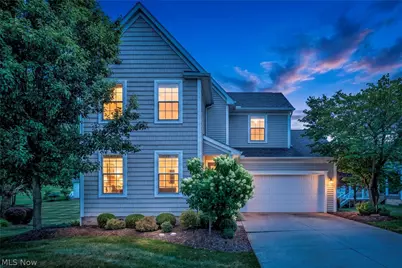 2723 Sexton Court, Grandview Heights, OH 44147 - Photo 2