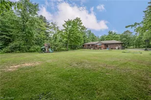 11523 Auburn Rd, Chardon, OH 44024 - Photo 40