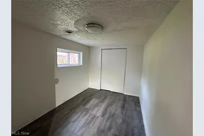 5885 Youngstown Hubbard Road #6, Hubbard, OH 44425 - Photo 4