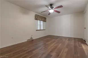 1856 Beechwood Ave NE, North Canton, OH 44720 - Photo 16