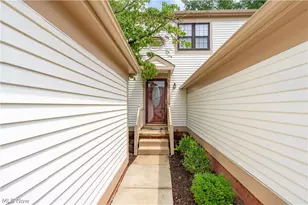 1856 Beechwood Ave NE, North Canton, OH 44720 - Photo 2