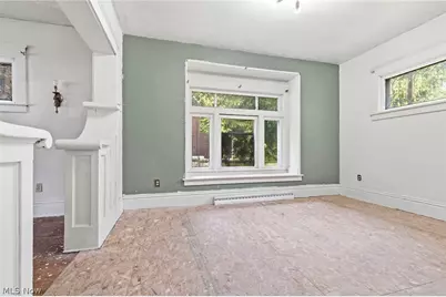 105 W Harrison Street, Alliance, OH 44601 - Photo 8