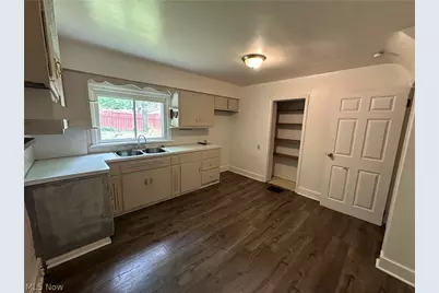 3512 Tangent Street, Youngstown, OH 44502 - Photo 4