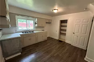 3512 Tangent St, Youngstown, OH 44502 - Photo 4