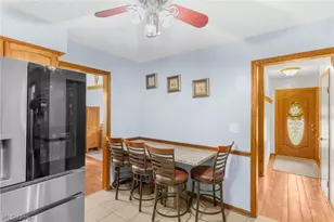 142 S Navarre Ave, Austintown, OH 44515 - Photo 14