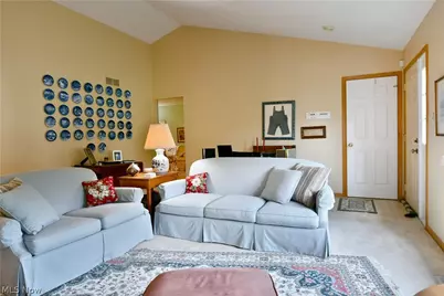 109 Saw Mill Bend, Chardon, OH 44024 - Photo 12