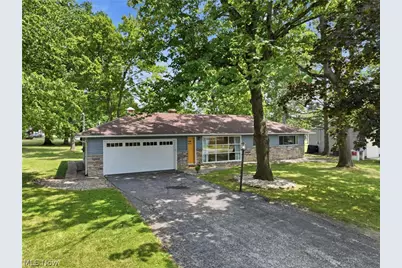 8161 Marianna Boulevard, Grandview Heights, OH 44147 - Photo 38