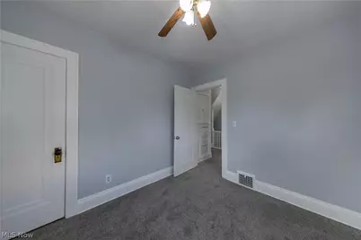 1677 Hillview Road, Loveland, OH 44112 - Photo 14