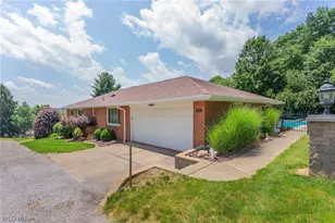570 East St, East Palestine, OH 44413 - Photo 14
