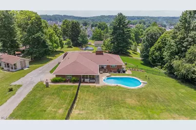 570 East Street, East Palestine, OH 44413 - Photo 6