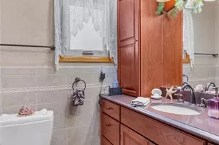 570 East St, East Palestine, OH 44413 - Photo 32