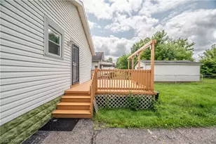 718 Virginia Ave, Akron, OH 44306 - Photo 34