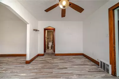 718 Virginia Avenue, Akron, OH 44306 - Photo 14