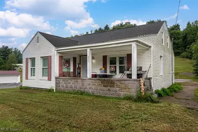 1822 Chestnut Street, Coshocton, OH 43812 - Photo 2