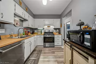 7136 N Churchill Pl, Concord Twp, OH 44077 - Photo 6