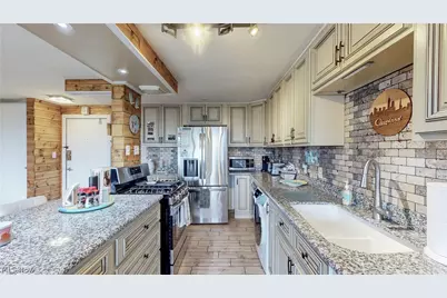 12900 Lake Avenue #915, Oakwood, OH 44107 - Photo 12