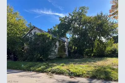 6902 Morgan Avenue, Loveland, OH 44127 - Photo 2