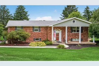 2700 Stanway Drive, Zanesville, OH 43701 - Photo 2