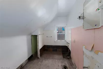 1255 Fulton Road NW, Canton, OH 44703 - Photo 20