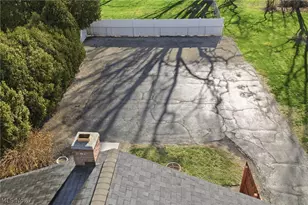 128 Walter St, Bellevue, OH 44811 - Photo 20