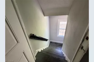 11101 Nelson Avenue, Loveland, OH 44105 - Photo 16