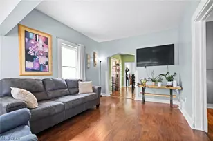 3270 W 122nd St, Loveland, OH 44111 - Photo 8