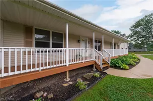 36055 Dellwood Rd, Grafton, OH 44044 - Photo 4