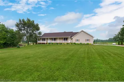 36055 Dellwood Road, Grafton, OH 44044 - Photo 2