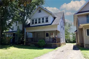 48 E Brookside Ave, Akron, OH 44301 - Photo 2