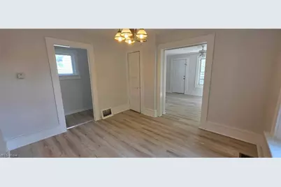 496 Rothrock Avenue, Akron, OH 44314 - Photo 14