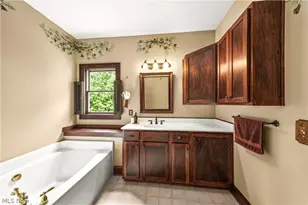 2474 Buckeye Blvd, Ravenna, OH 44266 - Photo 12