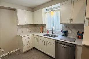 4137 David Ave NW, Canton, OH 44709 - Photo 8