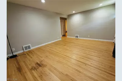 4137 David Avenue NW, Canton, OH 44709 - Photo 18