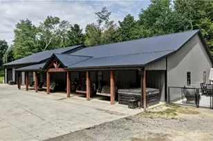 6168 SE Buckeye Hollow Road SE, Uhrichsville, OH 44683 - Photo 2