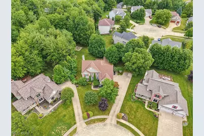301 Aynesly Way, Brunswick, OH 44212 - Photo 44