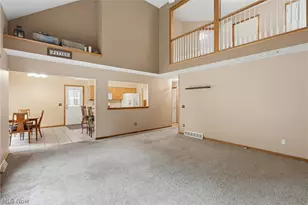 301 Aynesly Way, Brunswick, OH 44212 - Photo 6