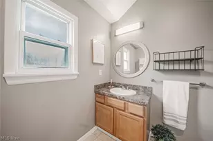 7611 Manor Dr, Mentor on the Lake, OH 44060 - Photo 20