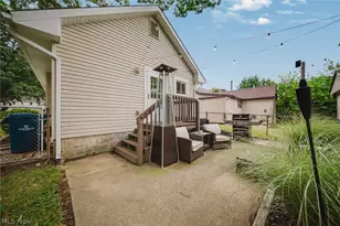 7611 Manor Dr, Mentor on the Lake, OH 44060 - Photo 30