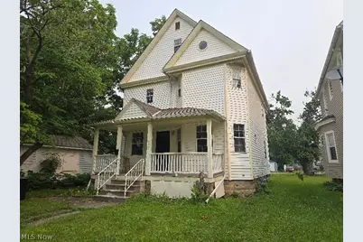 355 12th, Elyria, OH 44035 - Photo 2