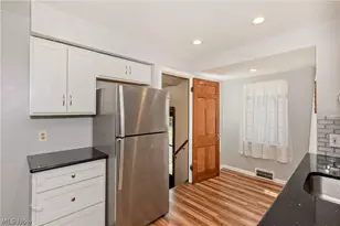 3757 W 178th St, Loveland, OH 44111 - Photo 12