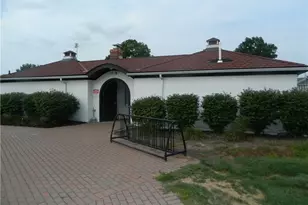 13 Meadowlawn Dr, Mentor, OH 44060 - Photo 24