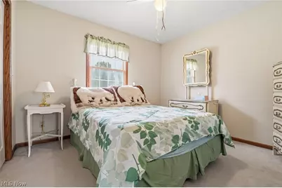 6385 Harbor Drive NW, Canton, OH 44718 - Photo 24