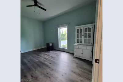 2252 Applegrove Street NE, Canton, OH 44721 - Photo 18