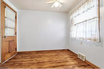321 Woodrow Street NW, North Canton, OH 44720 - Photo 14