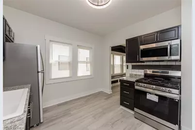 11711 Buckingham Avenue, Loveland, OH 44120 - Photo 12