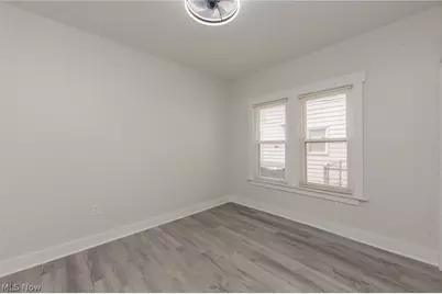 11711 Buckingham Avenue, Loveland, OH 44120 - Photo 14