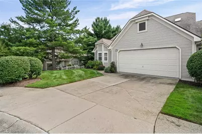441 Shannon Drive, Wadsworth, OH 44281 - Photo 2