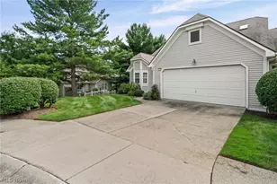 441 Shannon Dr, Wadsworth, OH 44281 - Photo 2