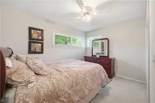222 Sunset Ct, Columbiana, OH 44408 - Photo 10