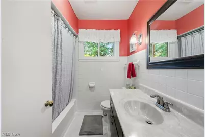 222 Sunset Court, Columbiana, OH 44408 - Photo 14